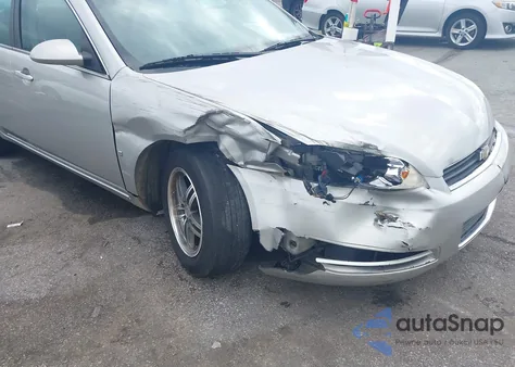 2008 Chevrolet Impala Ls z USA, uszkodzony, nr VIN 2G1WB55K181312428